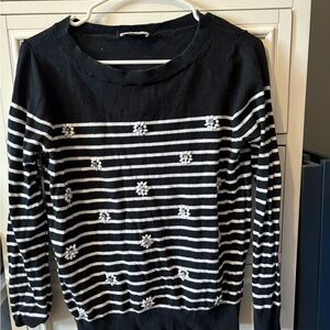 LOFT Black and White Knit Top with sparkly embellished flowers size M